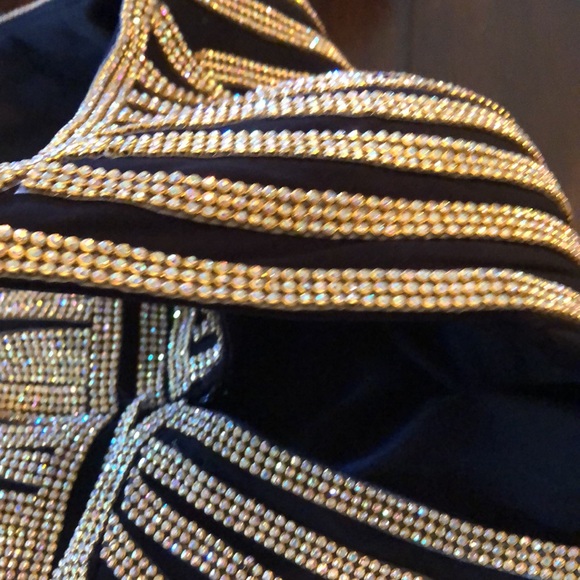 ⭐️Jovani Iridescent crystal beaded deep v back lined dress - Picture 16 of 16